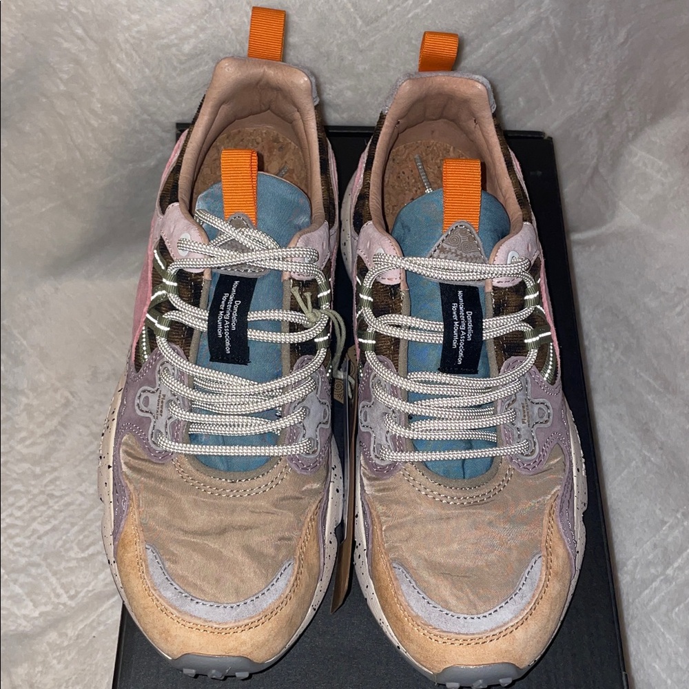 NWT Flower Mountain Yamano 3 Sneaker in Leo Light Mustard - Picture 8 of 14